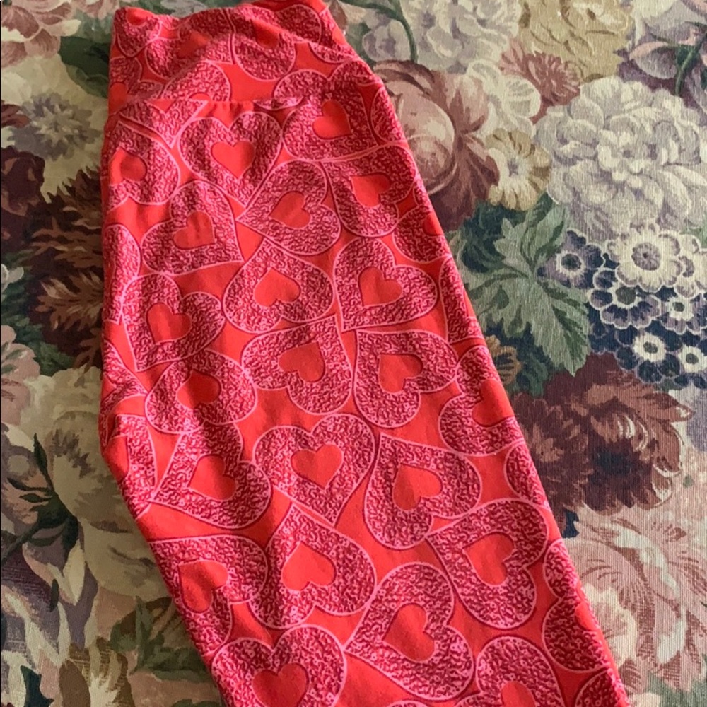 Valentine’s Day leggings